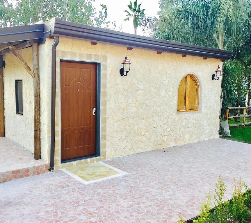 Villa Florio Viagrande 0*,  Italien